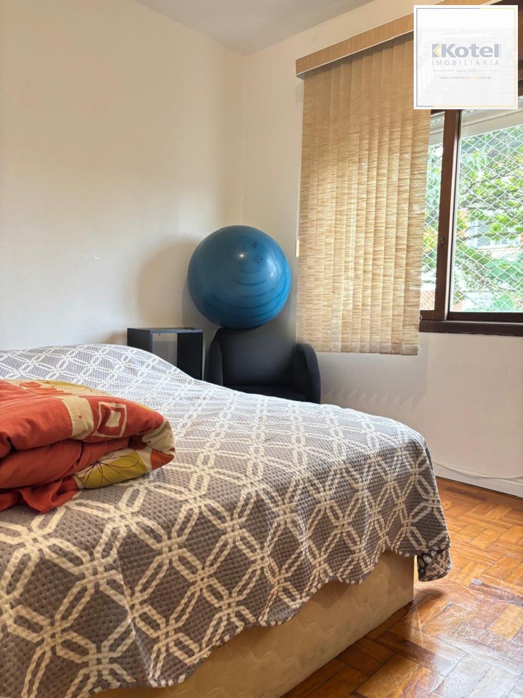 Apartamento 3 dormitórios com 84 metros privativos no bairro Menino Deus. — foto 4