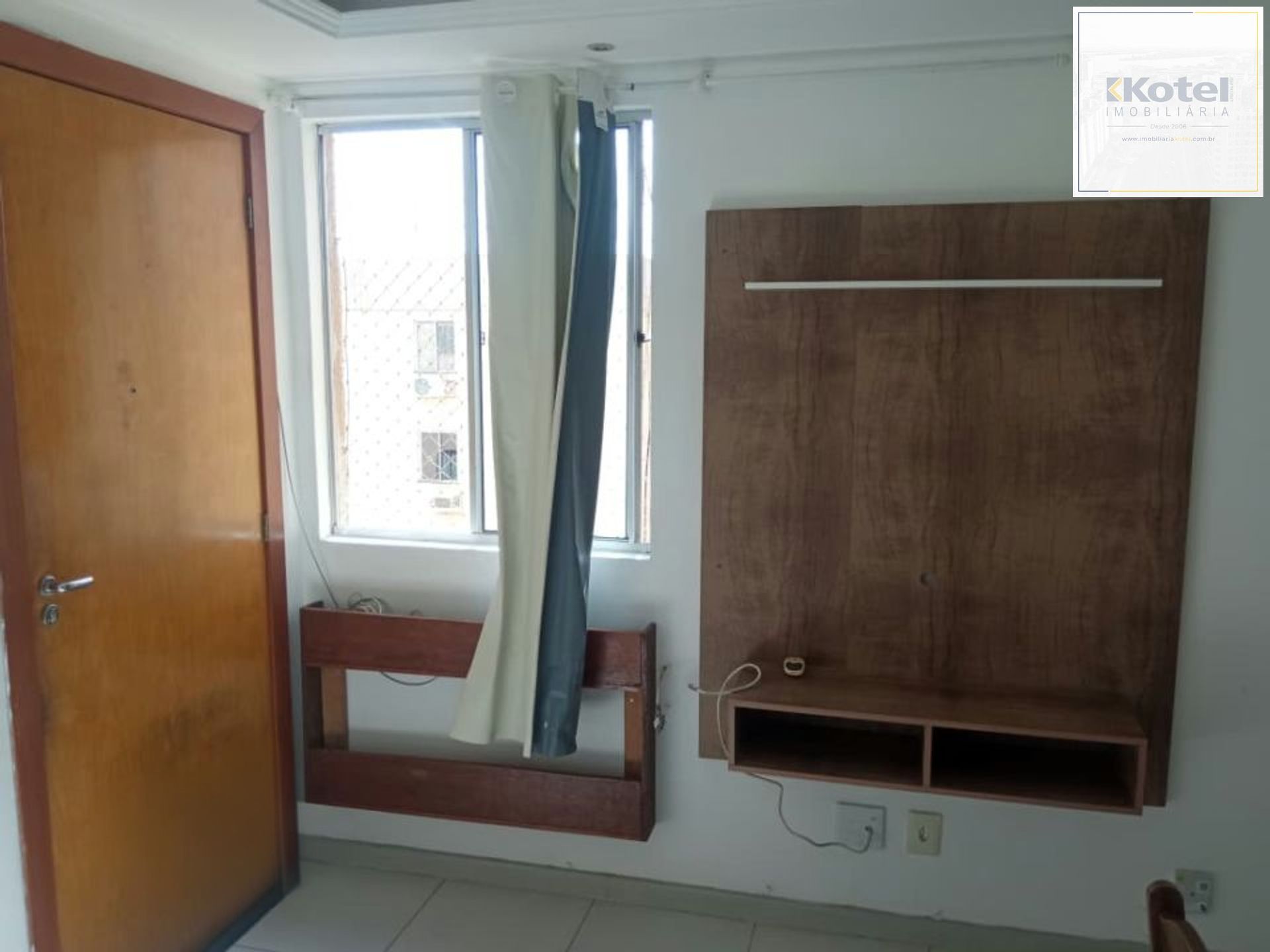Apartamento com 2 quartos, vaga e salão de festa no bairro Passo das Pedras. — foto 3