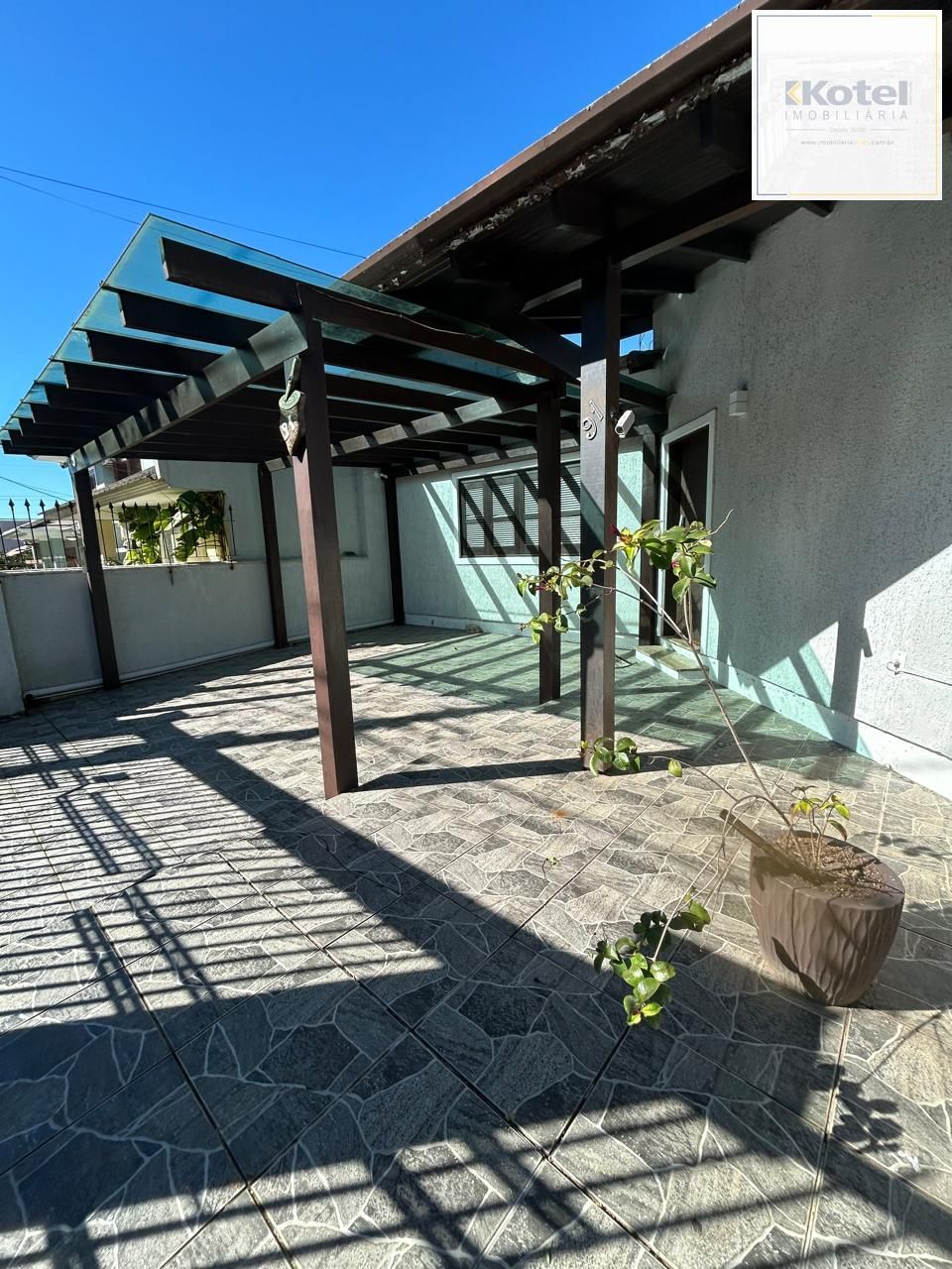Casa de 3 quartos  de 120 metros quadrados no parque da matriz cachoeirinha.