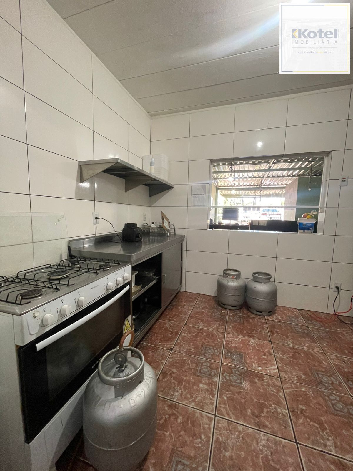 Casa 3 dormitórios no Bairro Vila Nova residencial ou comercial — foto 4
