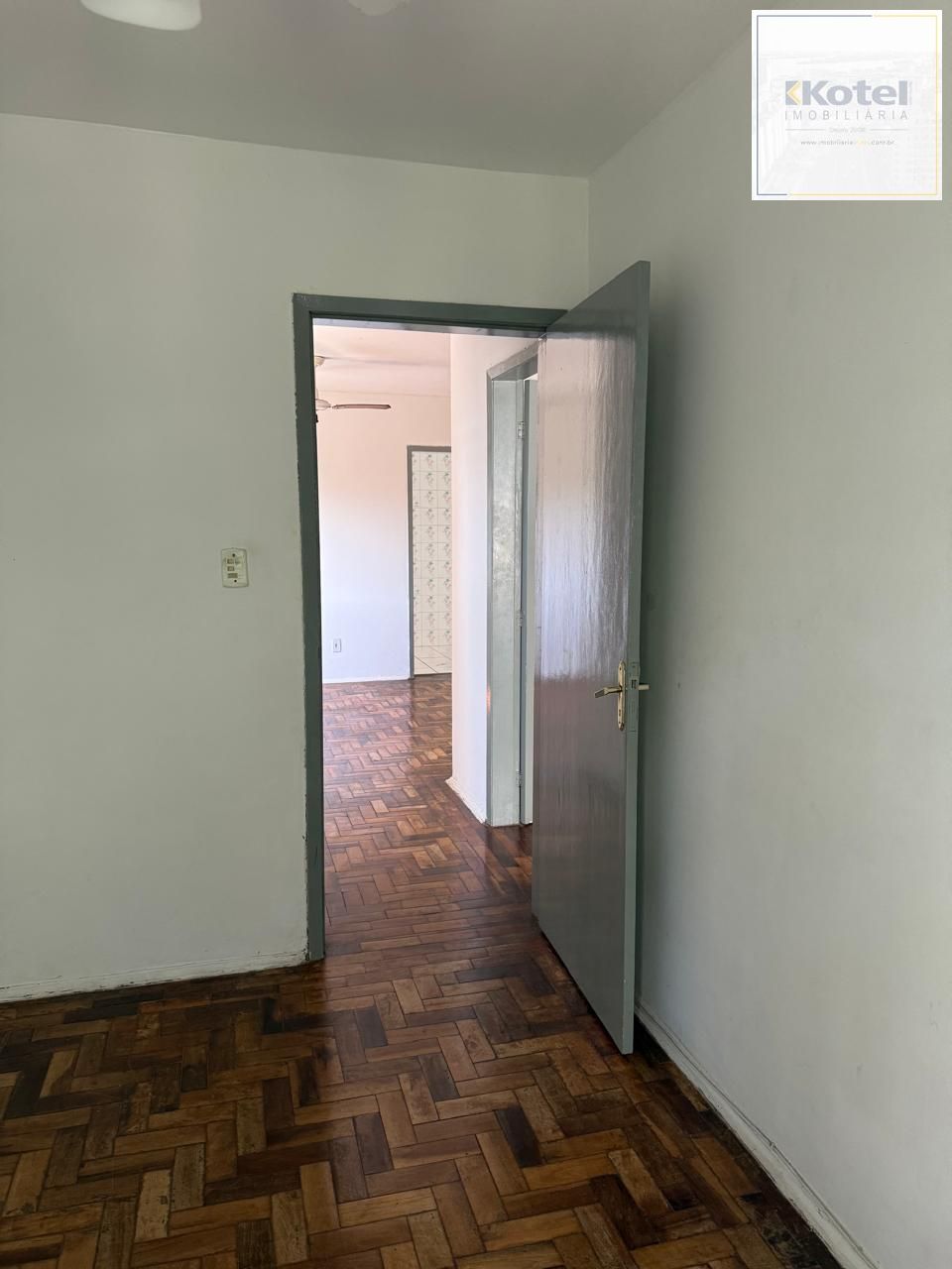 Apartamento 2 Quartos com Vaga no Bairro Medianeira — foto 2