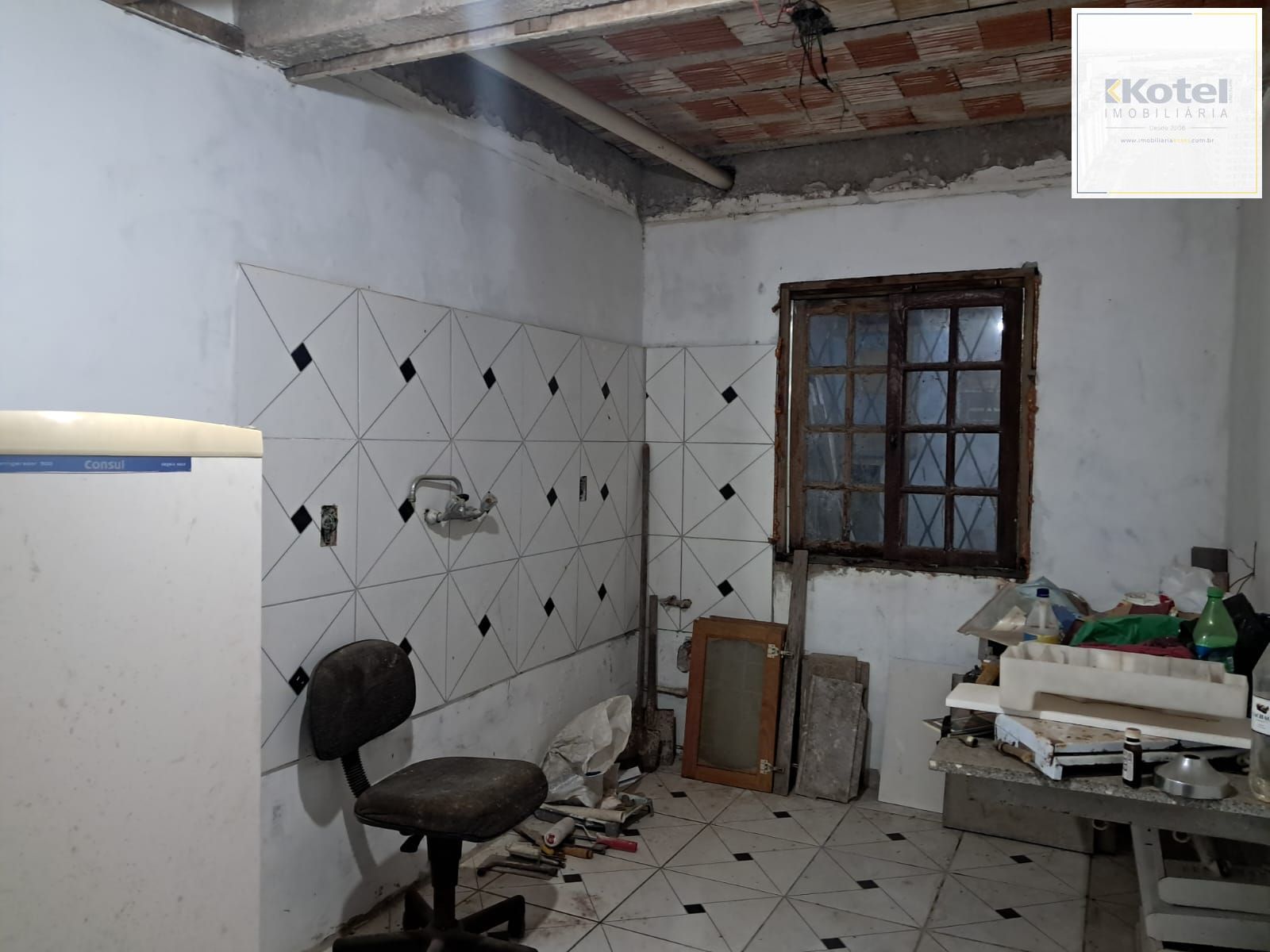 Sobrado de 2 quartos, suíte e 2 vagas no bairro Ponta Grossa. — foto 5