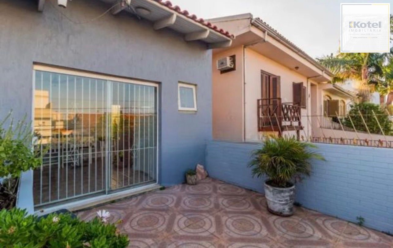 Casa com 3 Quartos e 3 banheiros à Venda, 120 m² por R$ 599 mil — foto 4