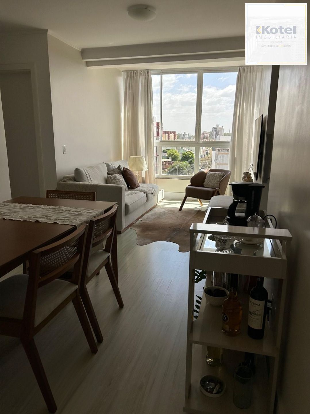 Apartamento com 3 quartos, com elevador e 1 vaga de garagem em Canoas.