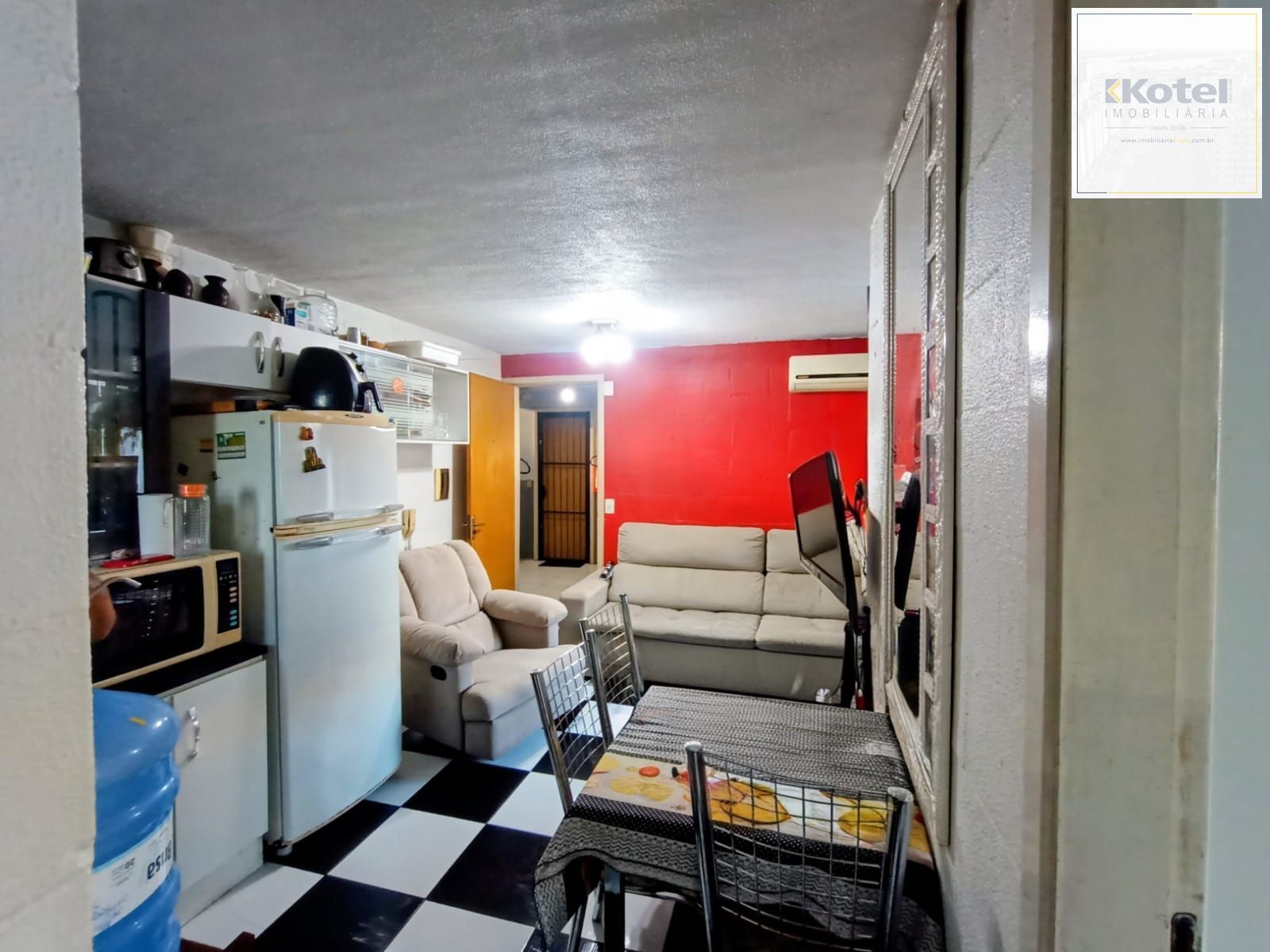 Apartamento de 2 dormitórios e 1 vaga de garagem em Canoas