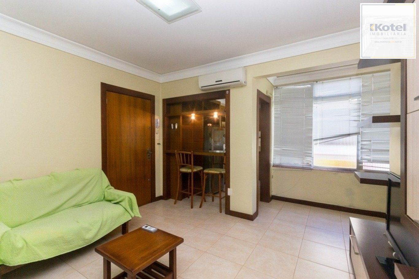 Apartamento com 2 quartos e 58m² à venda na Centro Historico Porto Alegre.