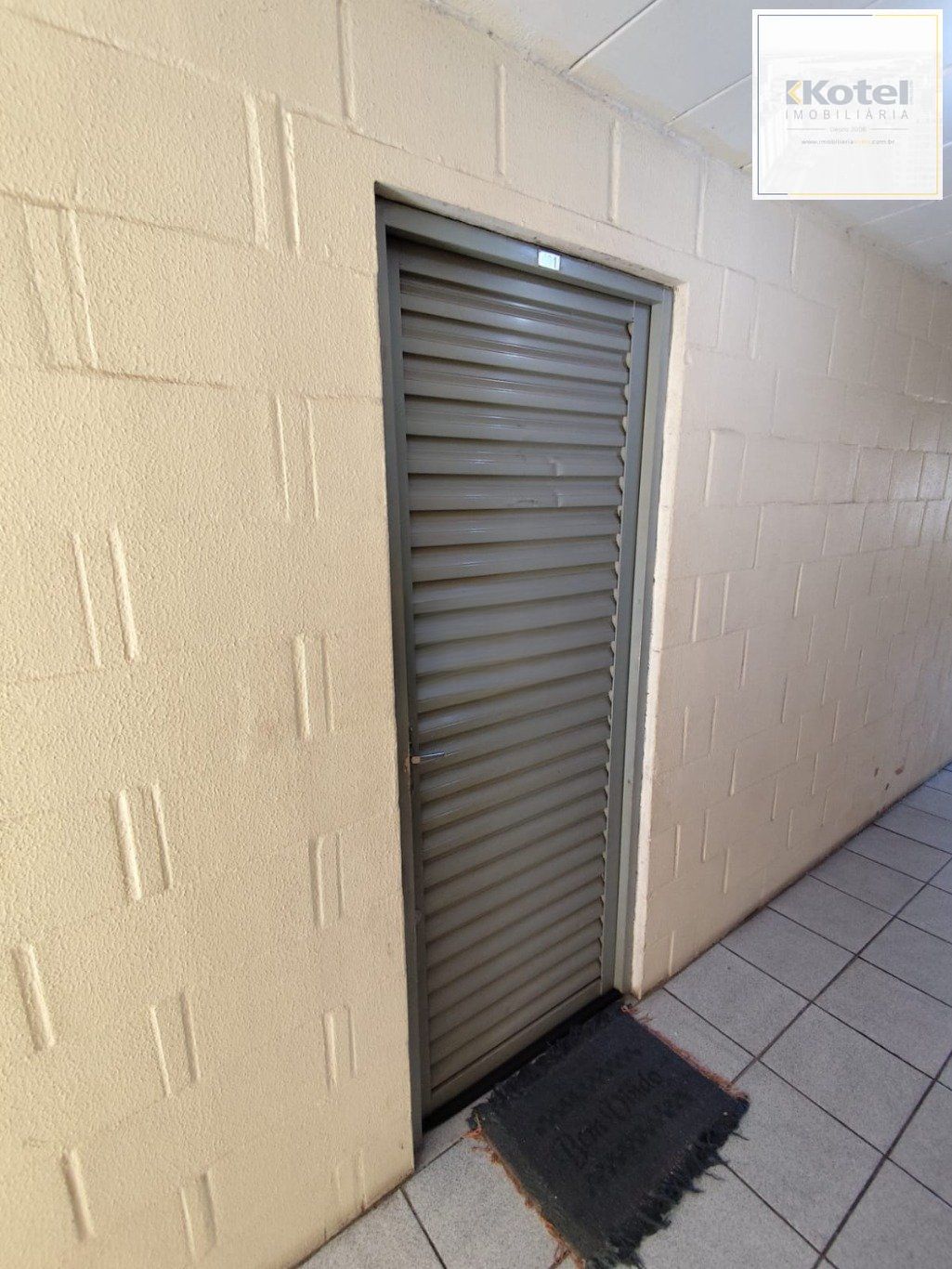 Apartamento de 2 dormitórios e 1 vaga de garagem em Canoas.