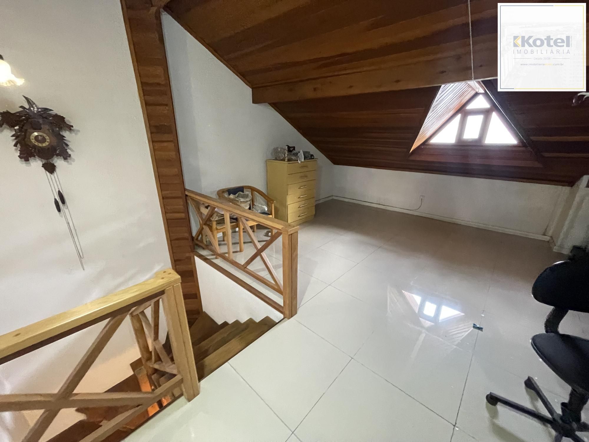 Casa Sobrado semi mobiliada com 3 dormitórios e vaga no Bairro Jardim Floresta — foto 3