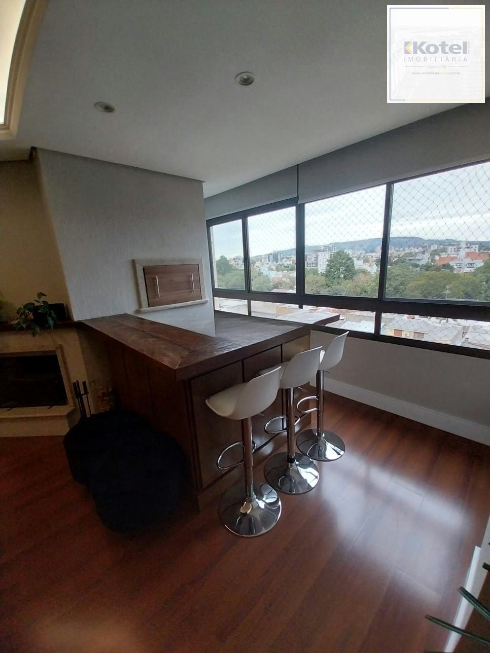 Apartamento com 3 quartos, vaga, elevador e piscina no bairro Jardim Itu