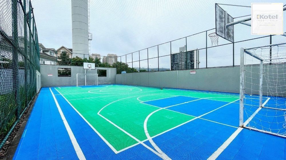 Casa em condomínio fechado 4 dormtórios, 2 suítes 2 vagas à venda na Rua Gralha