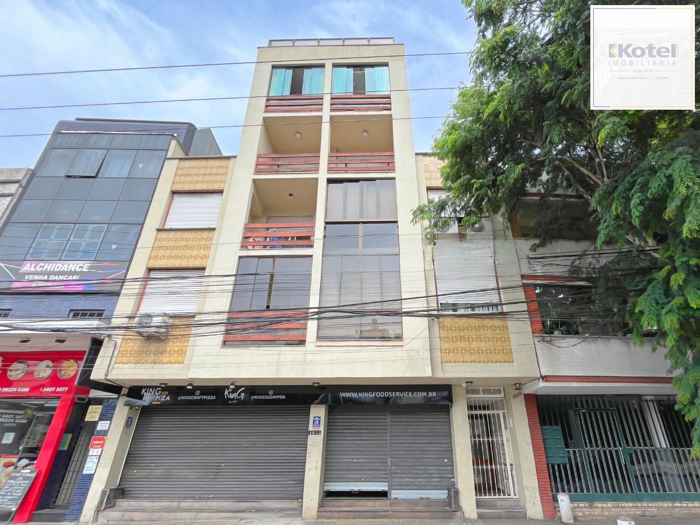 Cobertura de 2 dormitórios, elevador no  bairro Rio Branco