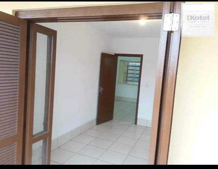 Apartamento 2 quartos, sacada e vaga bairro Sumaré.