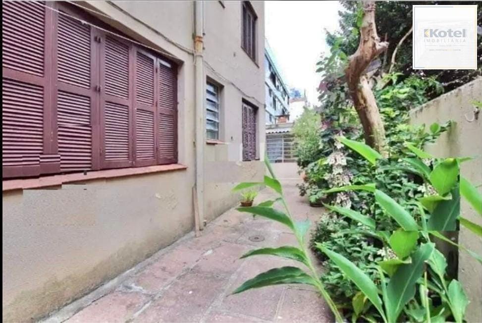 Apartamento garden com pátio Menino Deus