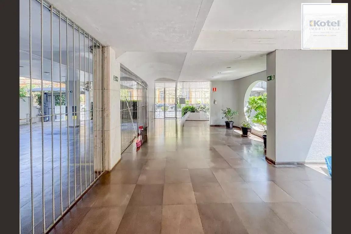 Apartamento com 03 dormitórios e vaga de garagem — foto 3