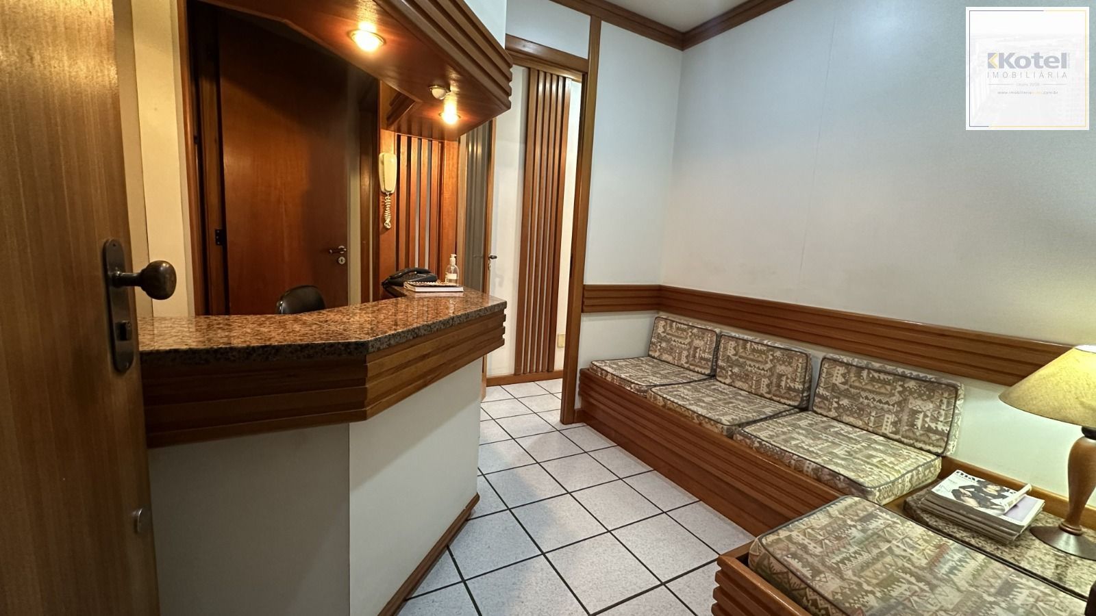 Sala comercial próximo ao hospital HPS e UFRGS