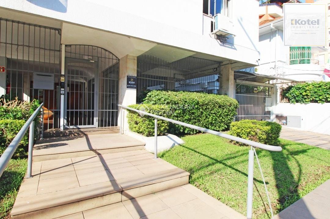 Apartamento com 03 dormitórios e vaga de garagem — foto 2