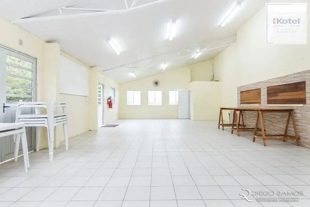 Apartamento com dois dormitórios com garagem — foto 4