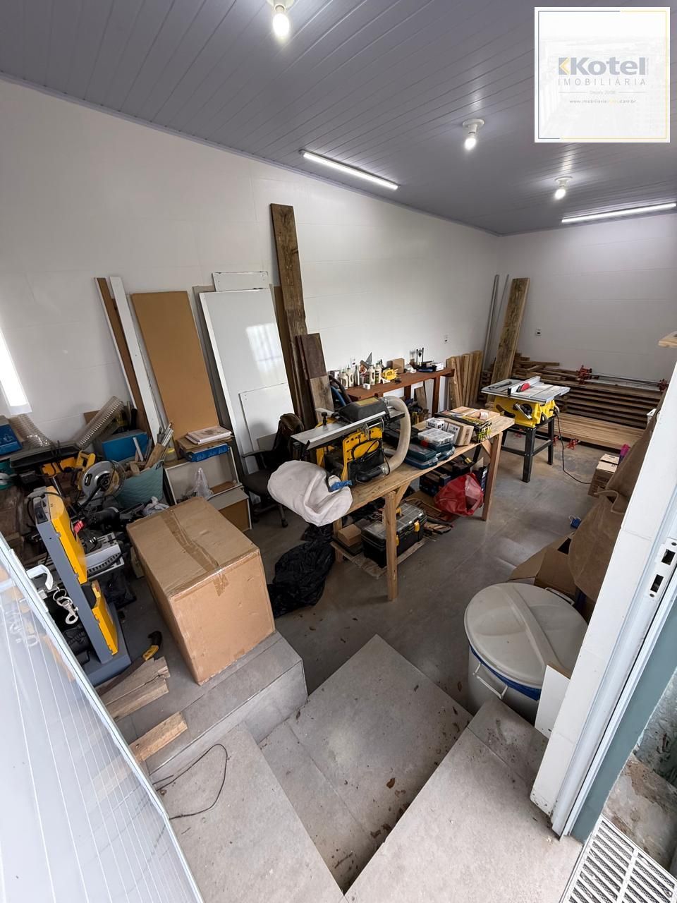 Casa com 03 dormitórios, sendo 02 suítes e garagem — foto 5