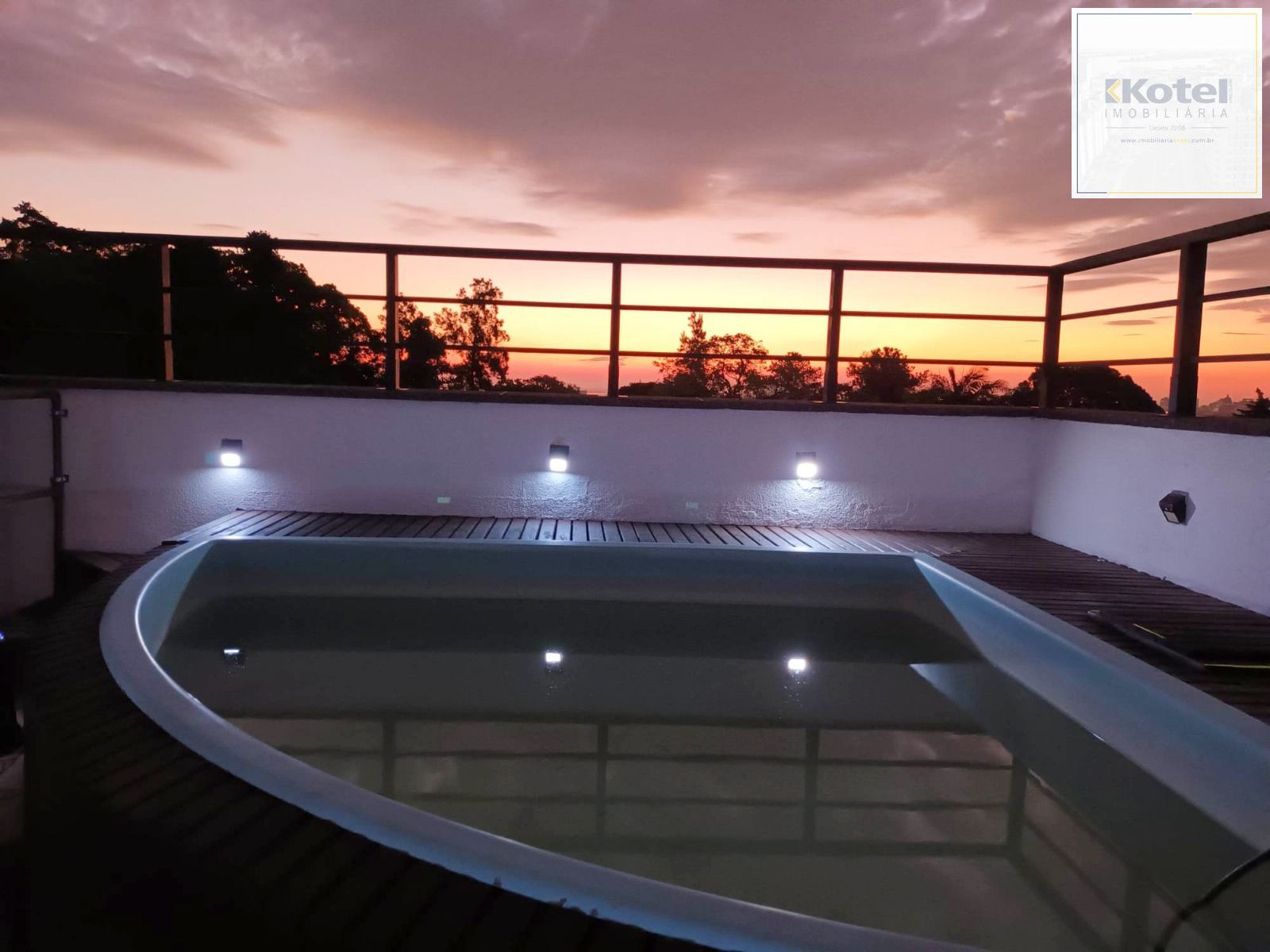 Cobertura duplex 192 m2 área privativa e 02 vagas de garagem