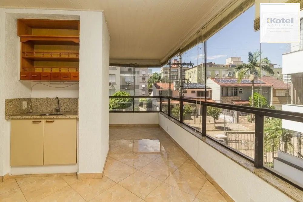 Apartamento 03 dormitórios com 01 suíte com 02 vagas escrituradas no Bairro Lindoia