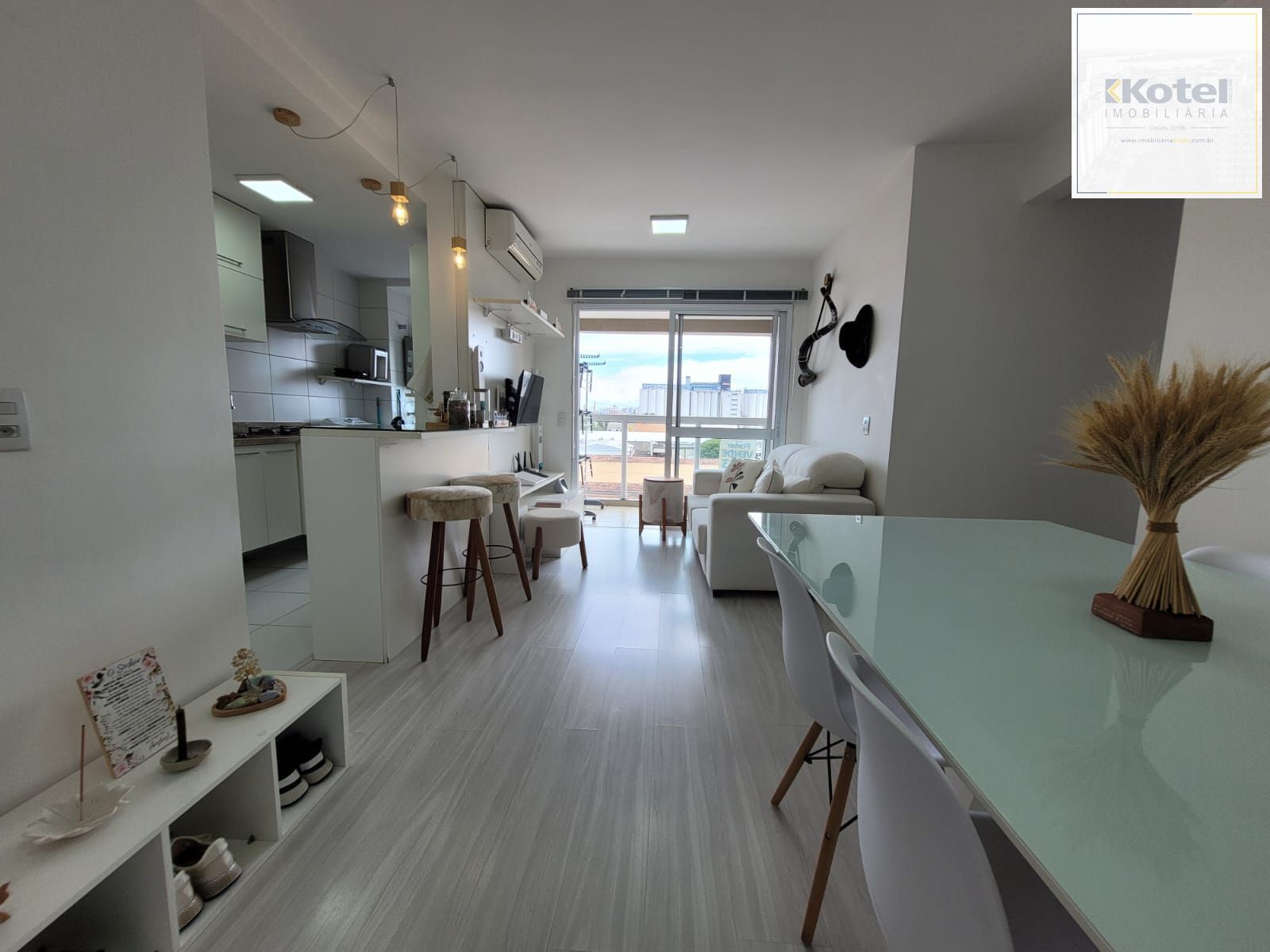 Apartamento mobiliado no Rossi Fiateci 2 dormitórios e suíte — foto 2