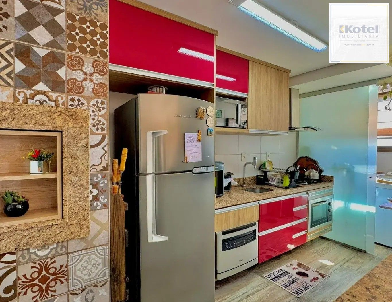 Apartamento mobiliado à venda no Cristo Redentor