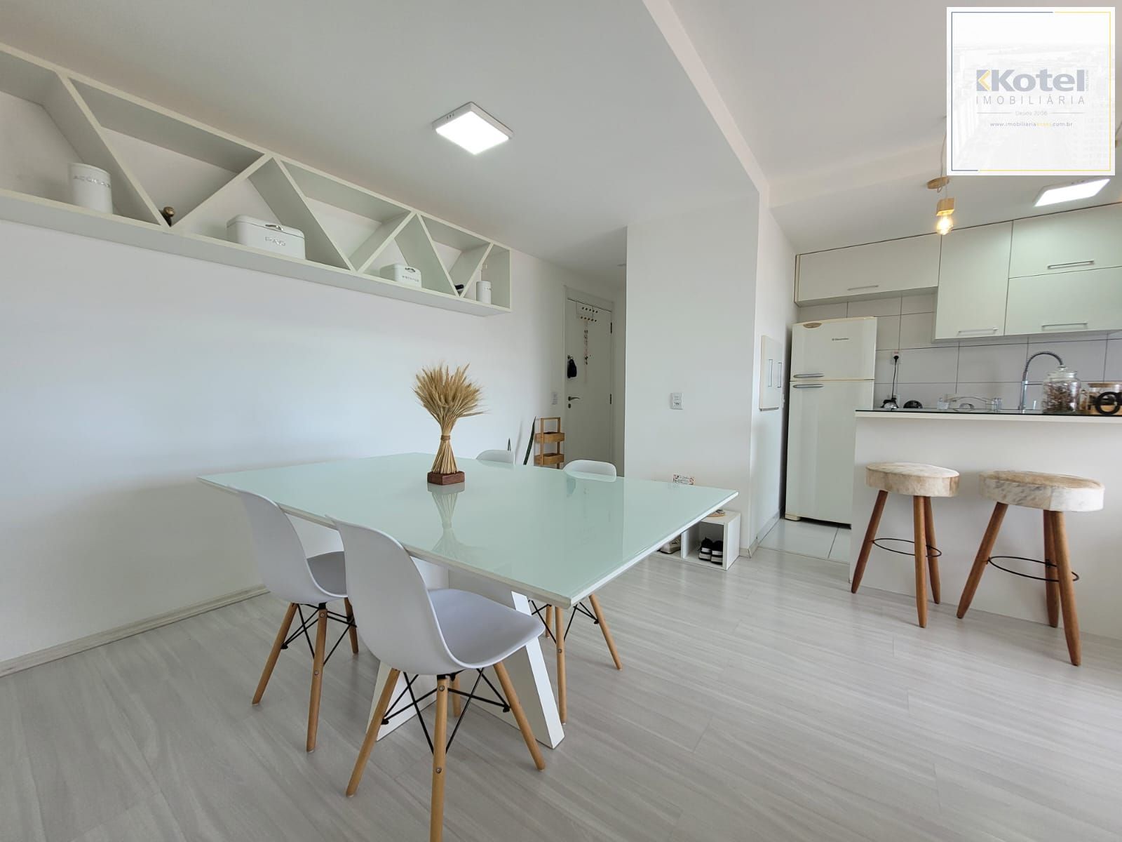 Apartamento mobiliado no Rossi Fiateci 2 dormitórios e suíte — foto 3