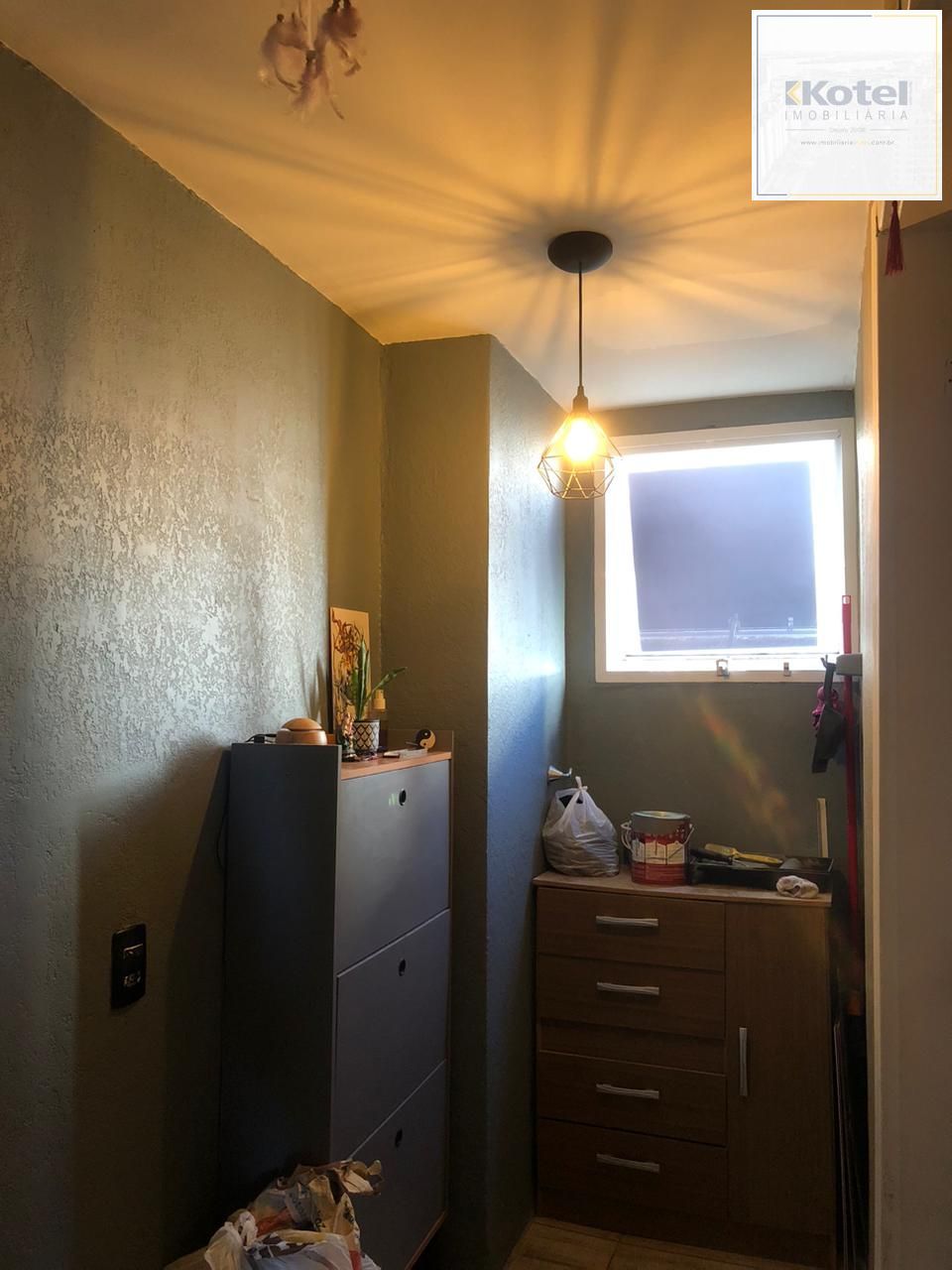 Apartamento térreo com 01 dormitórios e com 02 vagas por proprietário