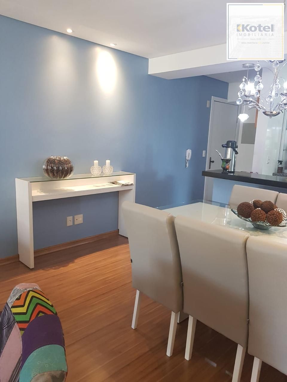 Apartamento 02 dormitórios com 01 suíte e 02 vagas de estacionamento — foto 2