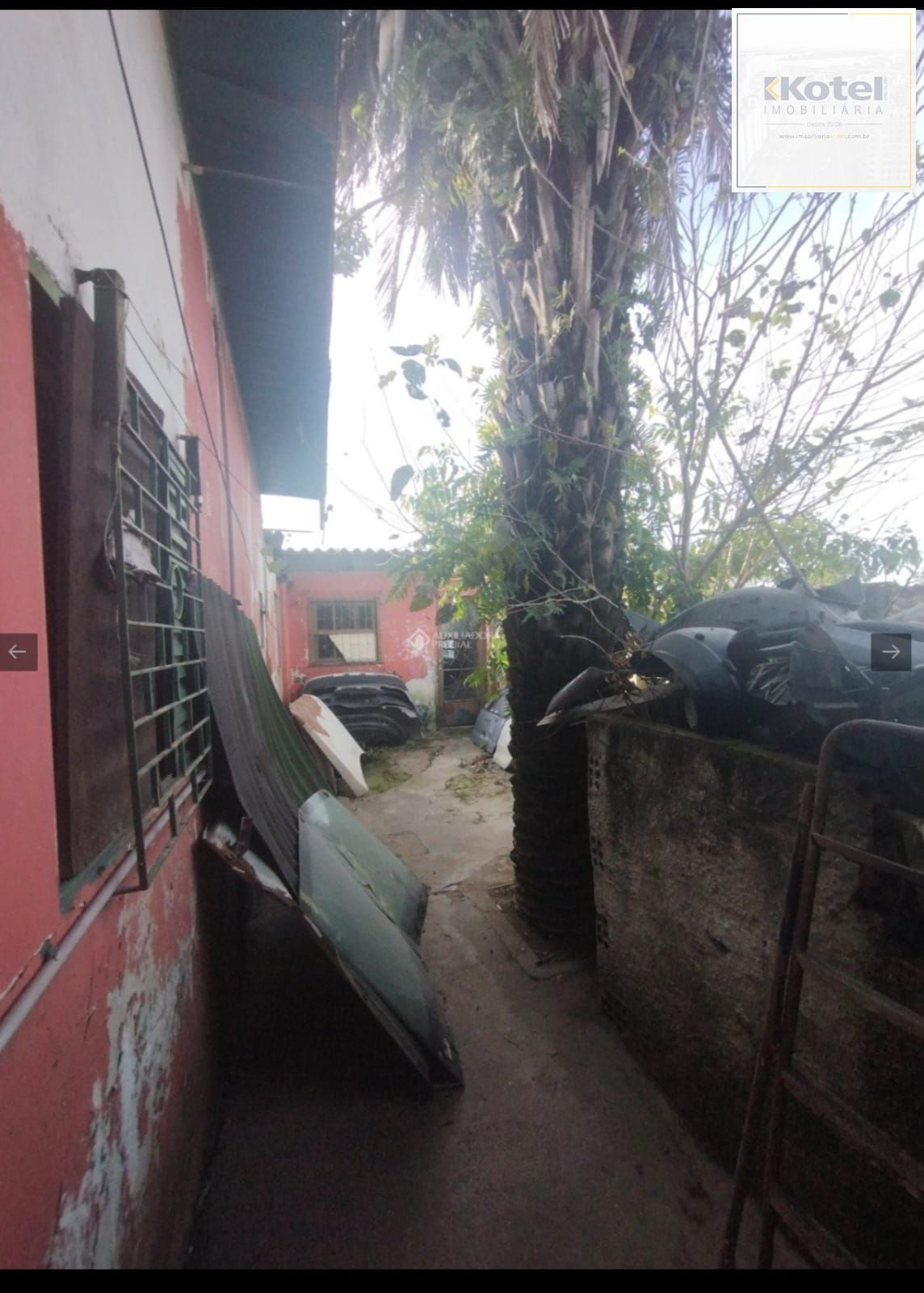 Terreno na Esquina da Av. Antenas