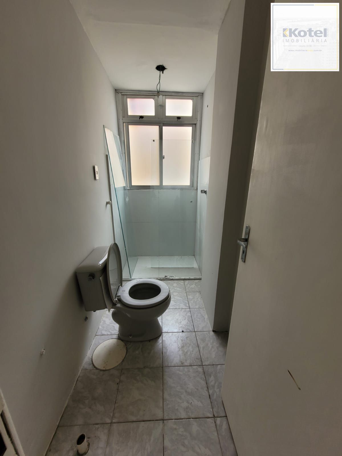 Vende apartamento de 2 dormitórios no Passo da Areia, condomínio ao lado do Conceição — foto 5