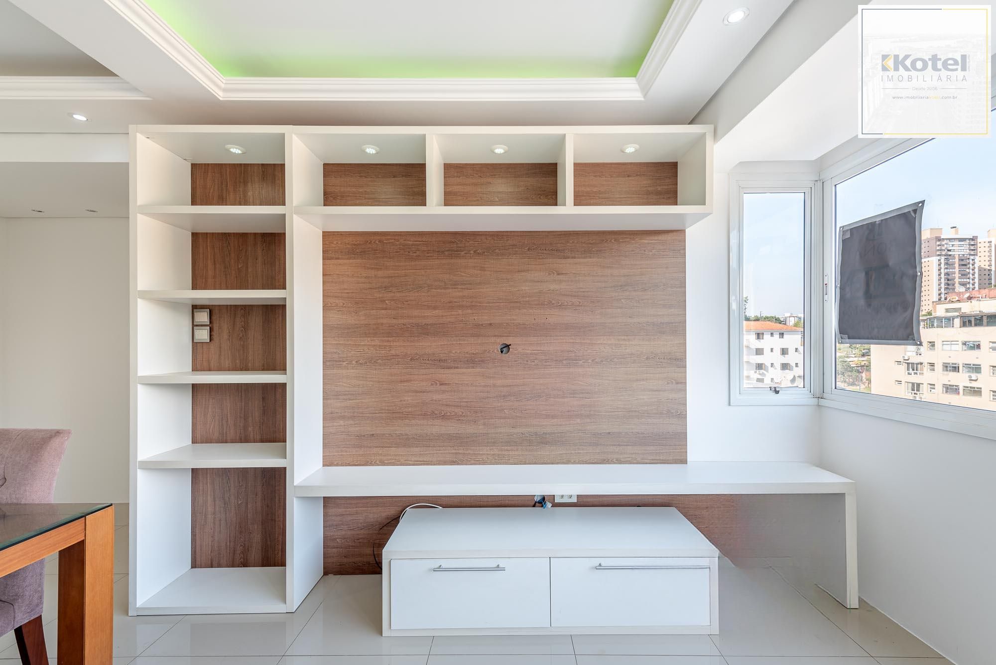 Apartamento mobiliado com churrasqueira e 2 vagas