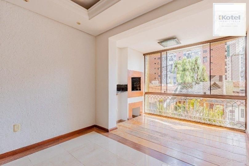 Apartamento com 03 dormitórios , 01 suíte e 02 vagas de garagem