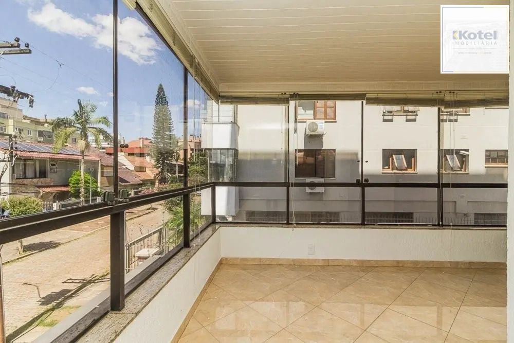 Apartamento 03 dormitórios com 01 suíte com 02 vagas escrituradas no Bairro Lindoia