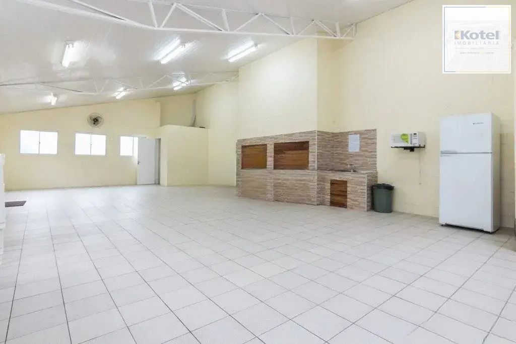 Apartamento com dois dormitórios com garagem — foto 3