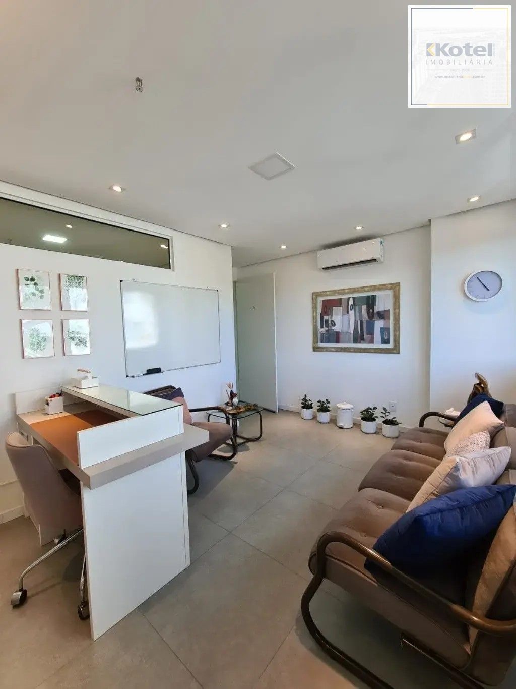 Uma excelente sala comercial no Hom Lindoia