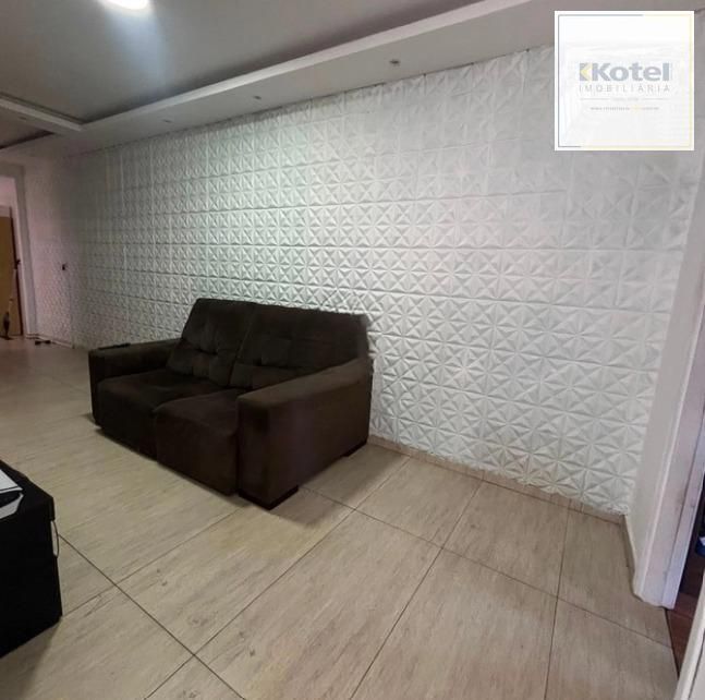 Casa de dois dormitórios com  02 suítes e 01 vaga de garagem