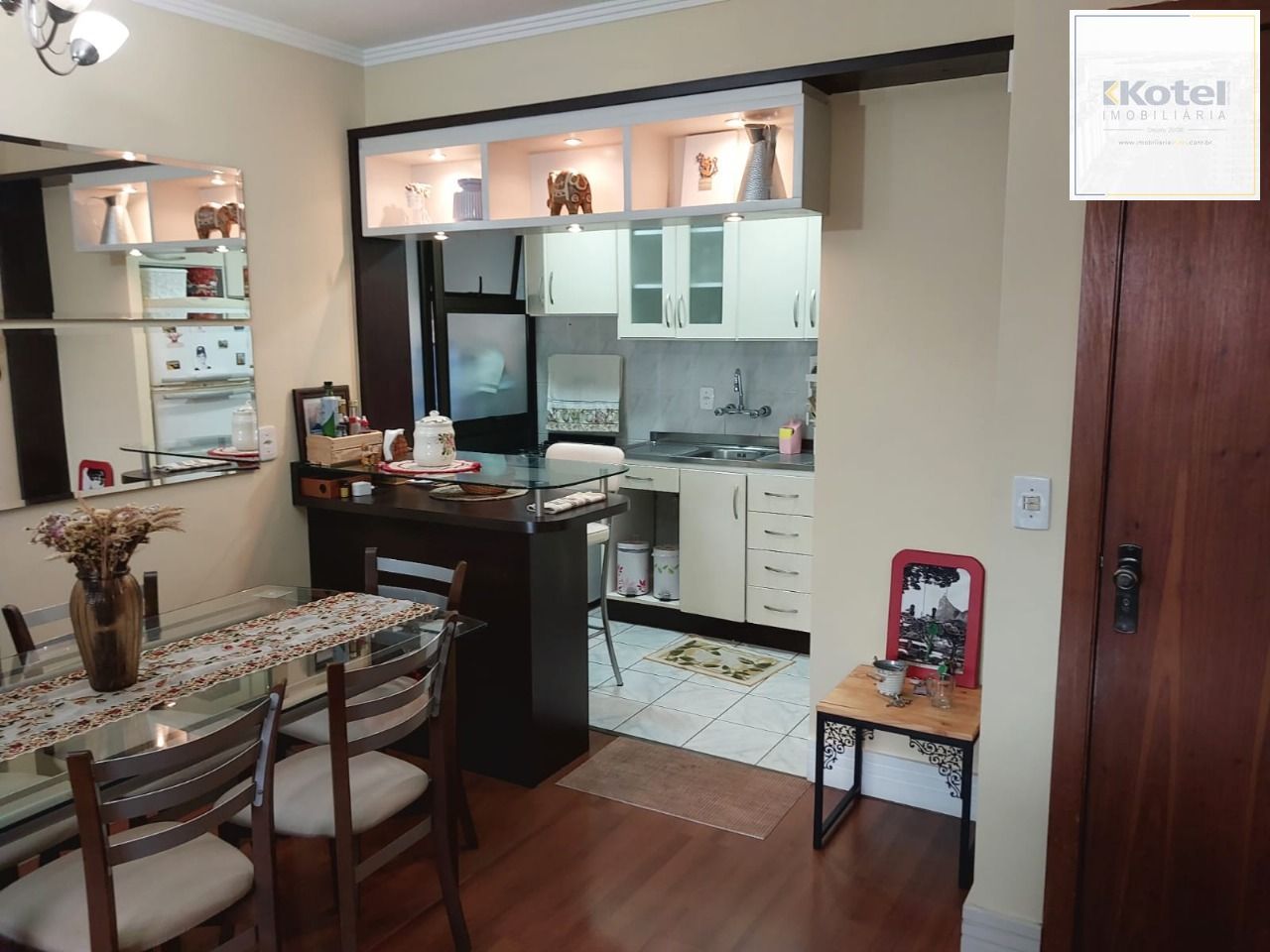 Apartamento 03 dormitórios sem 01 suite com 02 vagas de garagem escriturada — foto 3