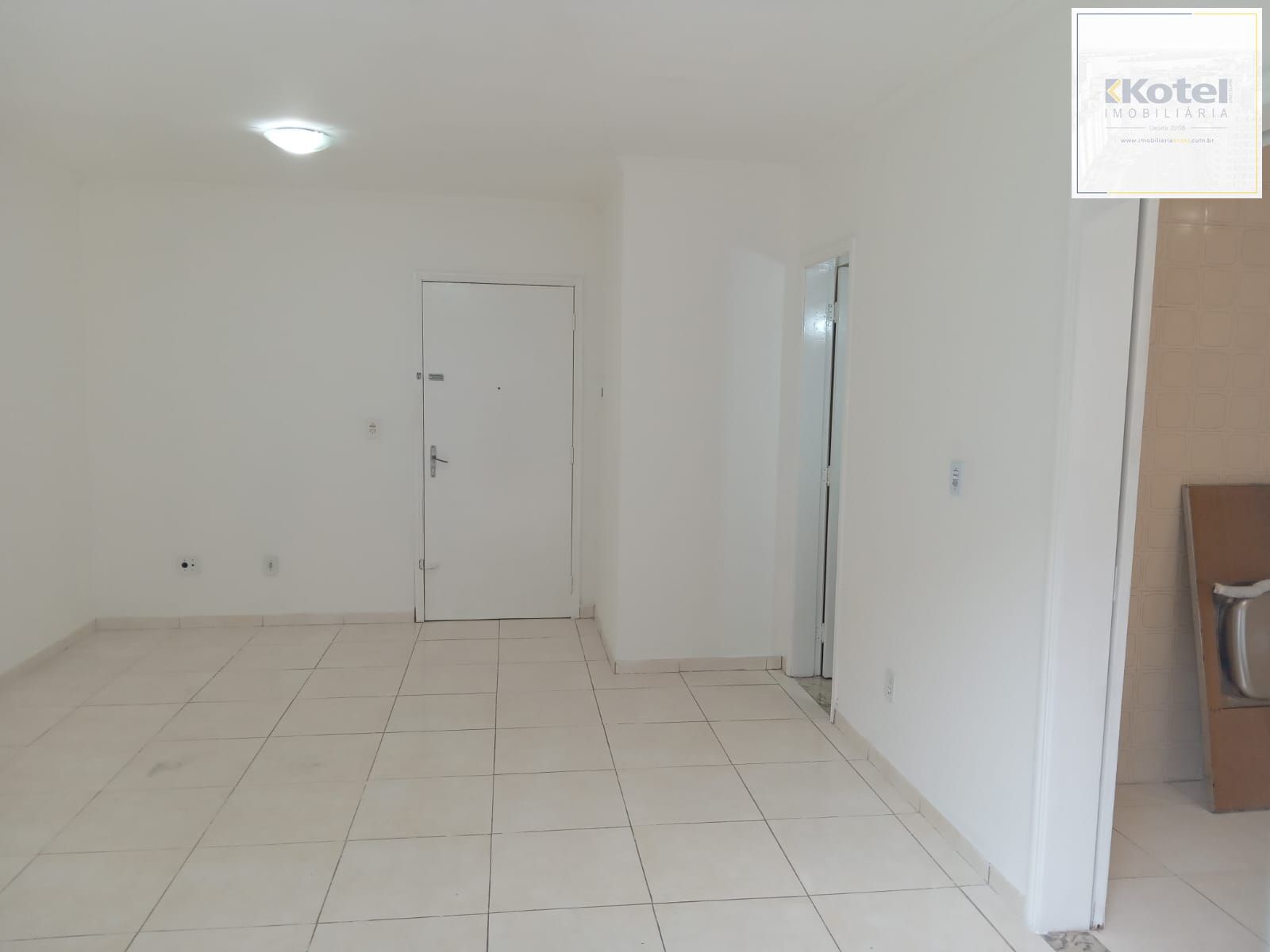 Apartamento 01 dormitório térreo sem garagem e elevador