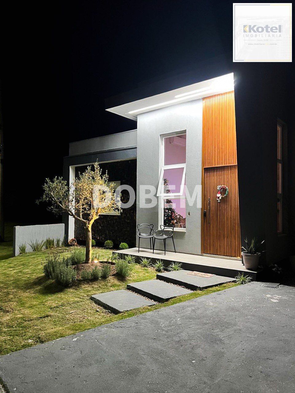 🏡 Linda casa residencial com suíte à venda na Vila Augusta, Viamão, Rio Grande do Sul!