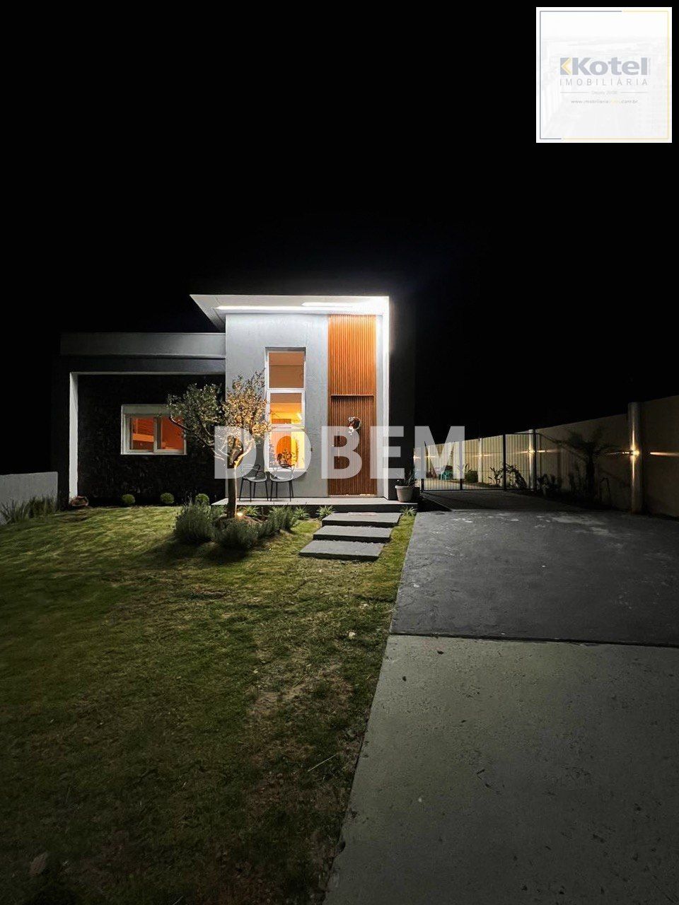 🏡 Linda casa residencial com suíte à venda na Vila Augusta, Viamão, Rio Grande do Sul!