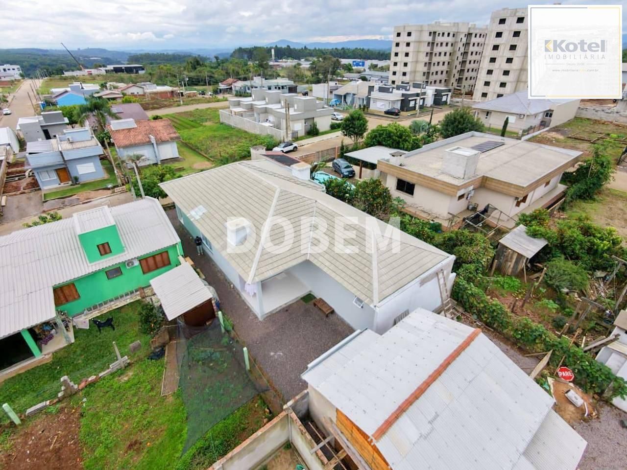 Casa moderna e recentemente construída à venda em Lindolfo Collor - Bairro Boa Vista — foto 2