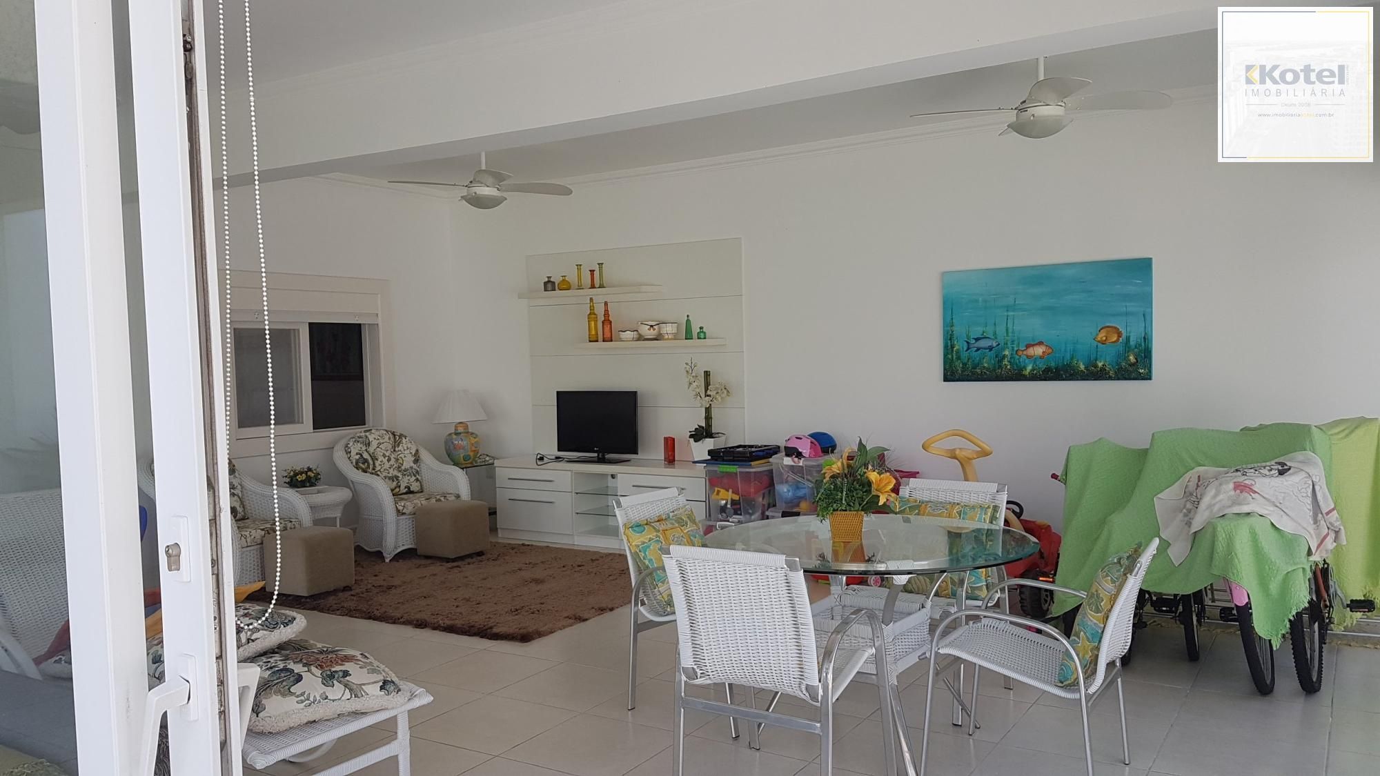 Casa com 6 dormitórios à venda, 354 m² por R$ 3.550.000 - Zona Nova - Capão da Canoa/RS