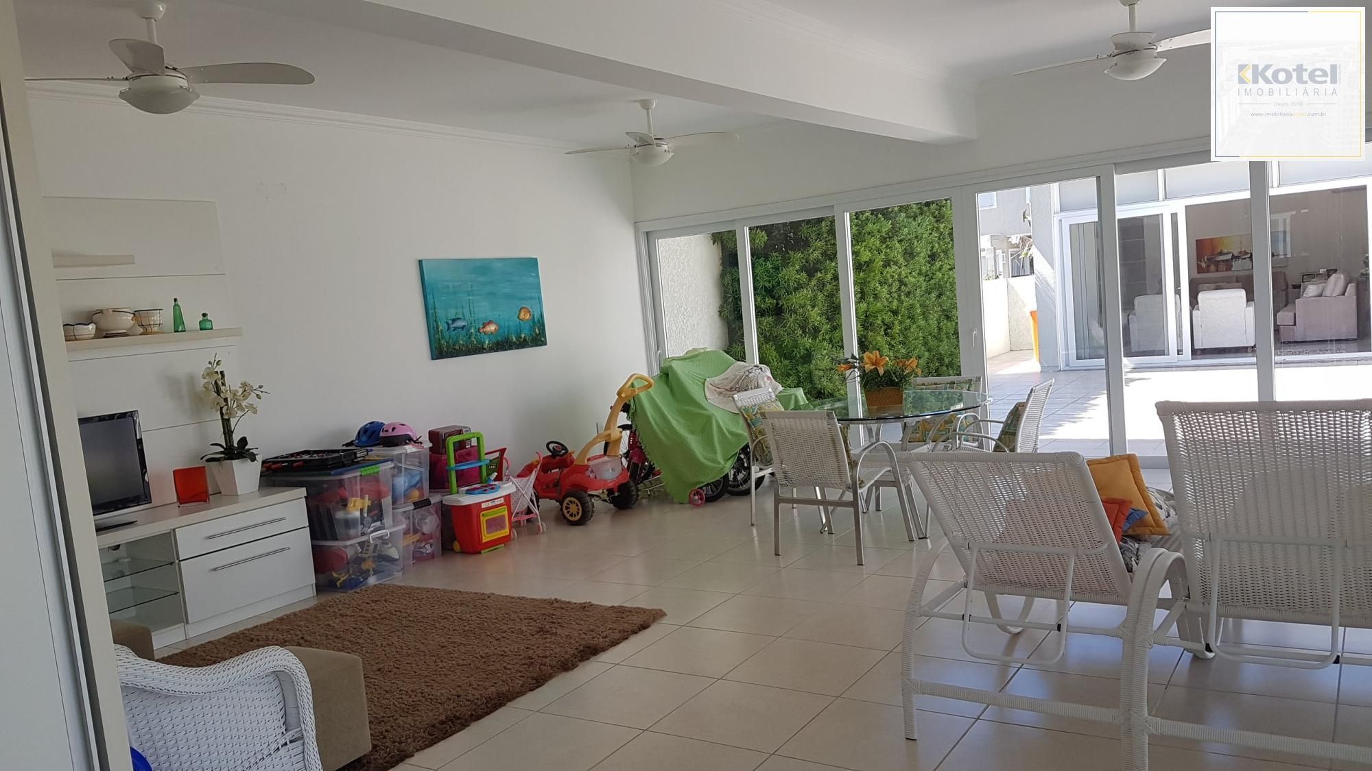 Casa com 6 dormitórios à venda, 354 m² por R$ 3.550.000 - Zona Nova - Capão da Canoa/RS