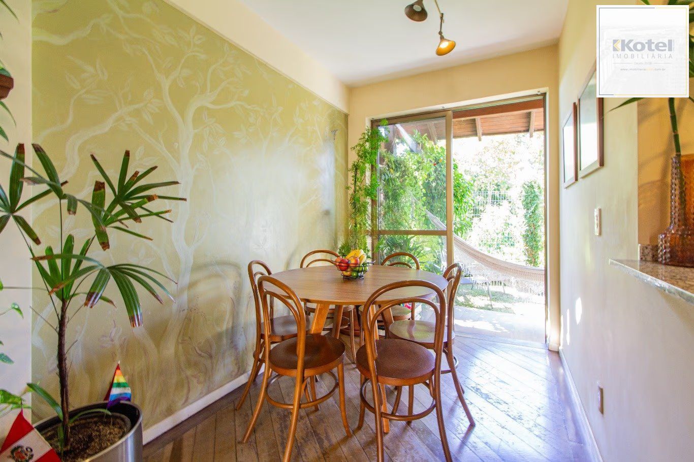 Casa de Condomínio 3 quartos à venda, 91m², Jardim Sabará - Porto Alegre