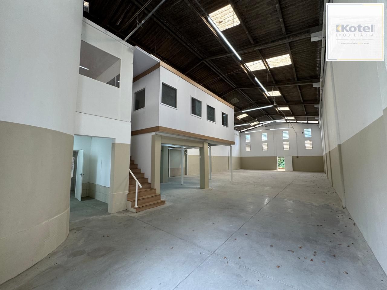 Oportunidade-Pavilhão Reformado na Vila Nova,100m da Av. Vicente Monteggia-500m² — foto 2