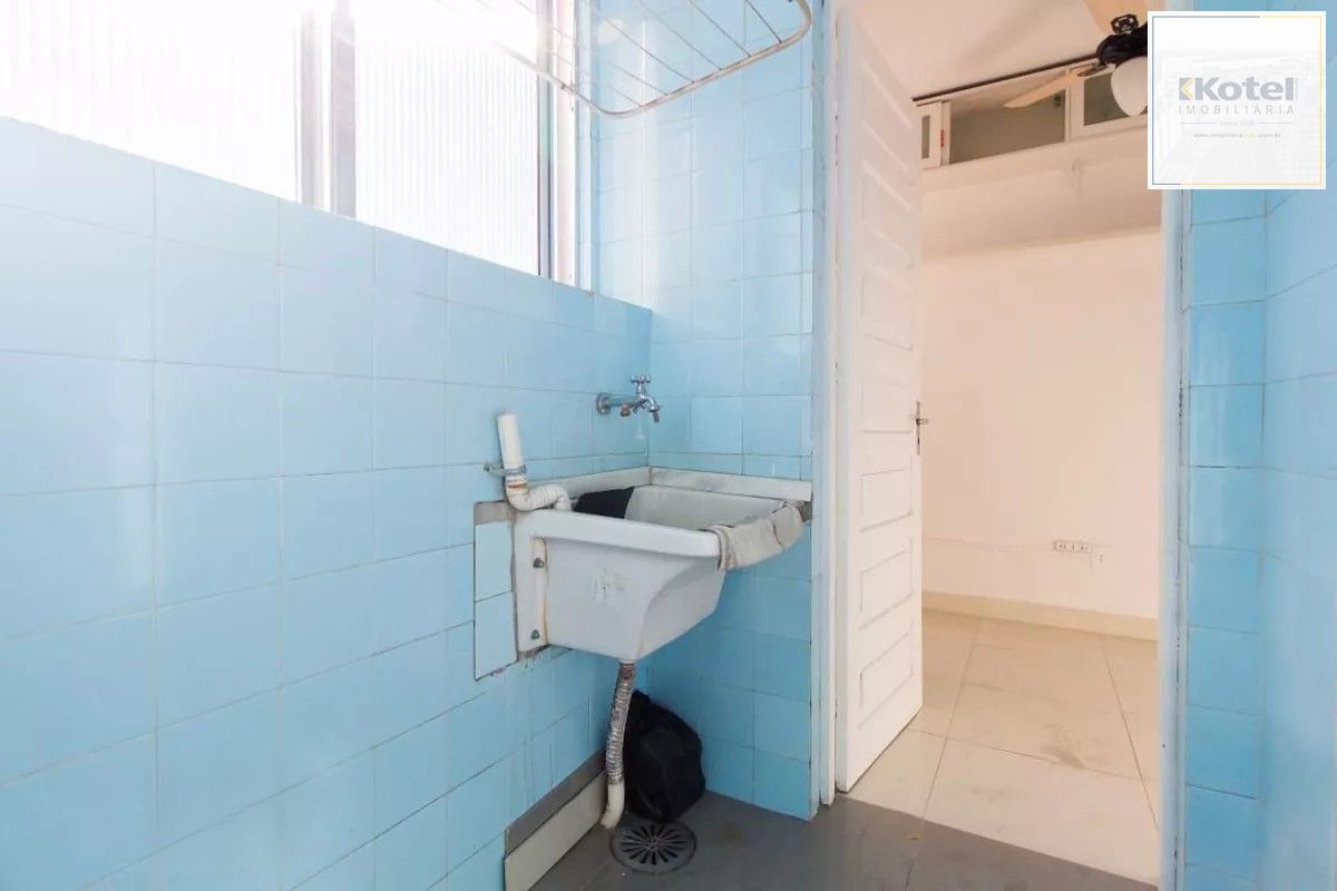 Ótimo apartamento no Menino Deus com 76,48m2 de área privativa, 3 dormitórios e 2 banheiros. — foto 5