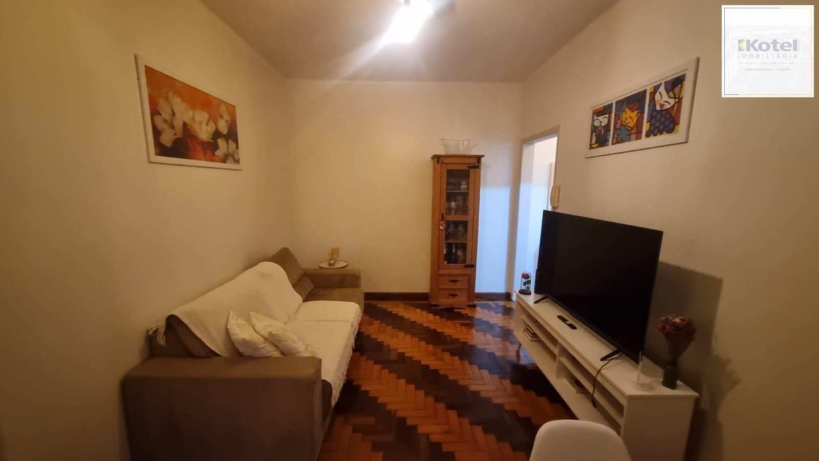 Ótimo apartamento 2 dormitórios.