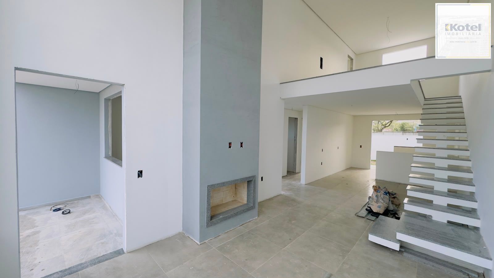 Casa em Condomínio 3 dormitórios no Bairro Hípica. — foto 3