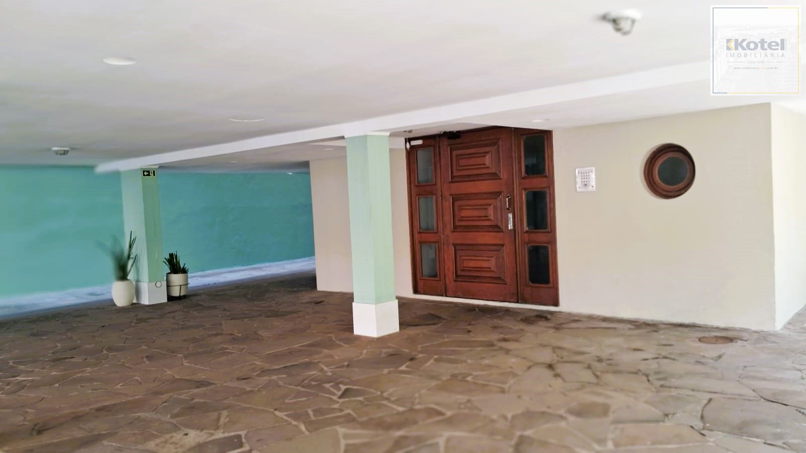 Lindo Apartamento com 1 dormitório no Bairro Menino Deus. — foto 4